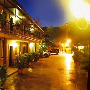 La Del Borgo Hotel