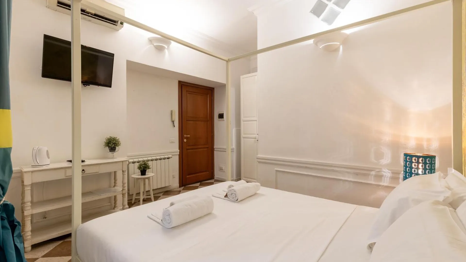 Bed & Breakfast Domus Suite 14 Rom